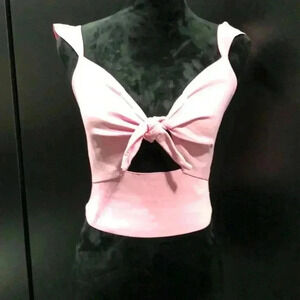 Balboa Los Angeles Front tie knot,cut out,low V, ruffle shoulder,rib knit crop